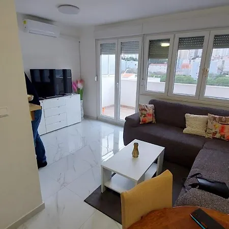 Apartment Iva *