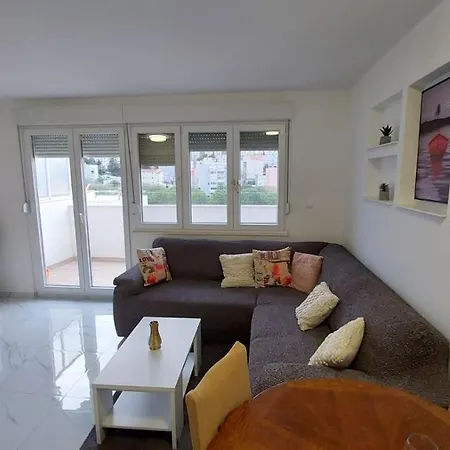 Iva Apartment